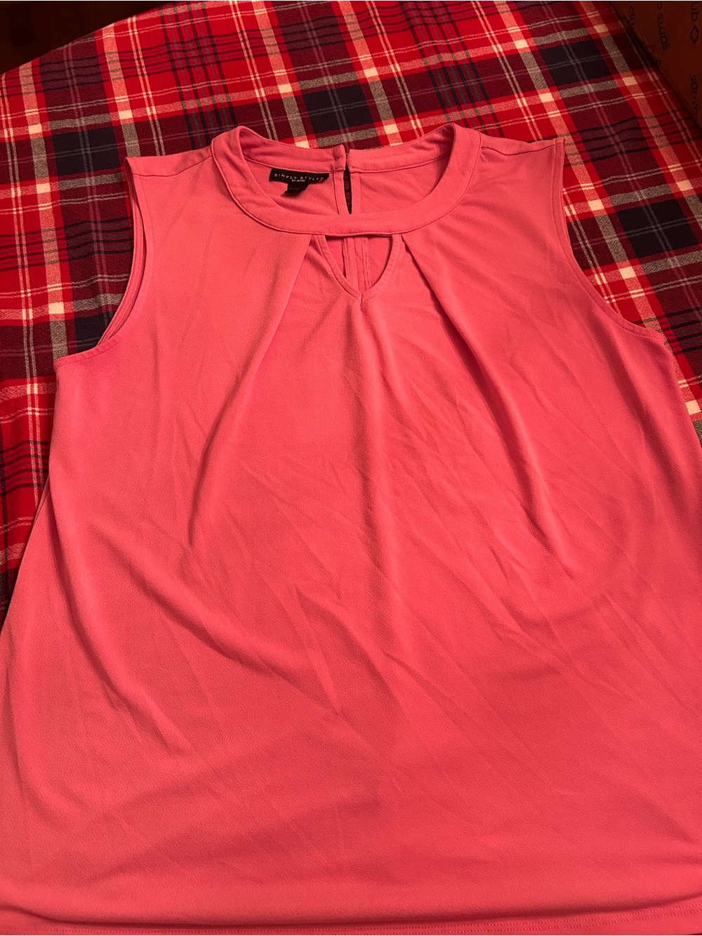 Sears Pink Sleeveless Keyhole Shell Top